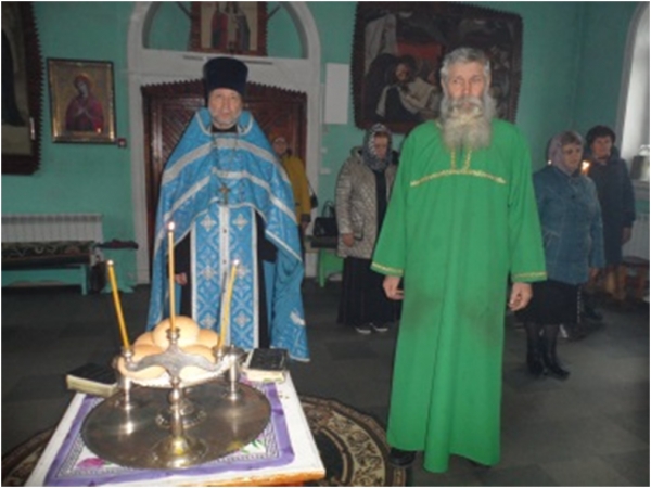 Праздник - Введение во храм Пресвятой Богородицы.