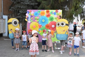 В ст. Клетской прошла уличная Акция «Счастье в детях»