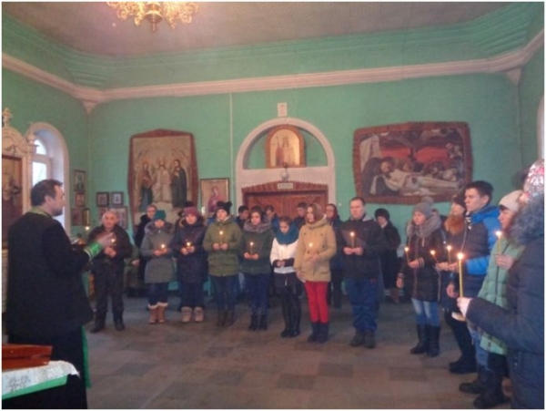 В Клетском благочинии прошла акция: «СВЕЧА ПАМЯТИ – СВЕЧА НАДЕЖДЫ»