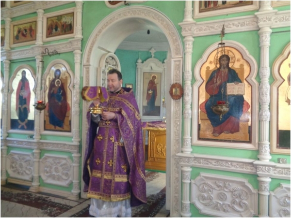 Благочинный Клетского округа совершил Божественную Литургию. Лазарева суббота.