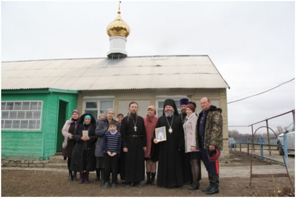 Храм священномученика Николая х. Верхнечеренский Клетского района