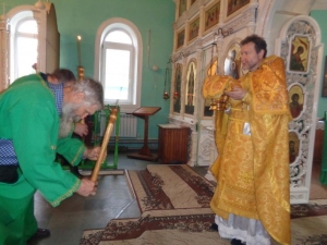 В Неделю 17-ю по Пятидесятнице благочинный Клетского округа совершил Богослужение в храме станицы Клетской.